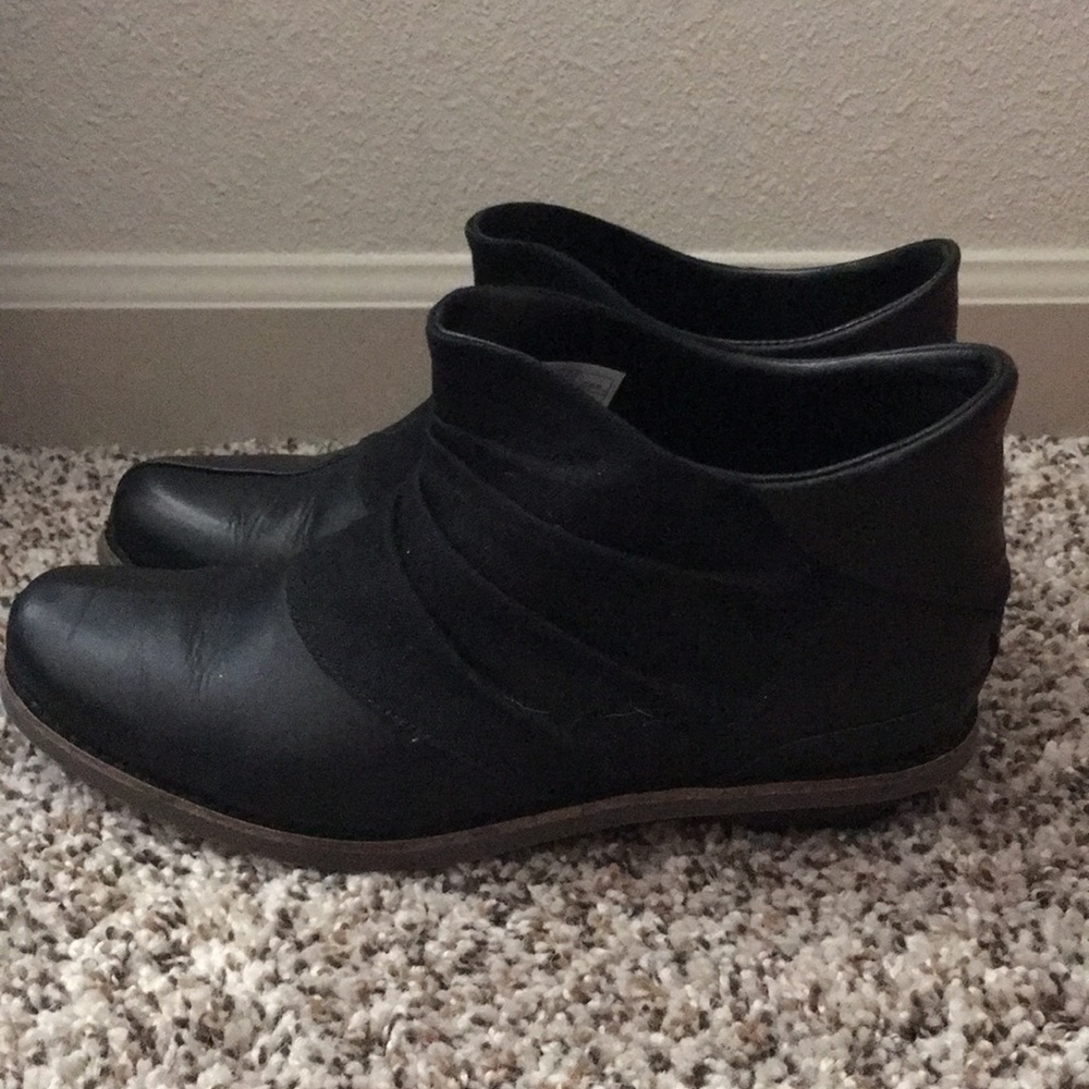 Merrel booties